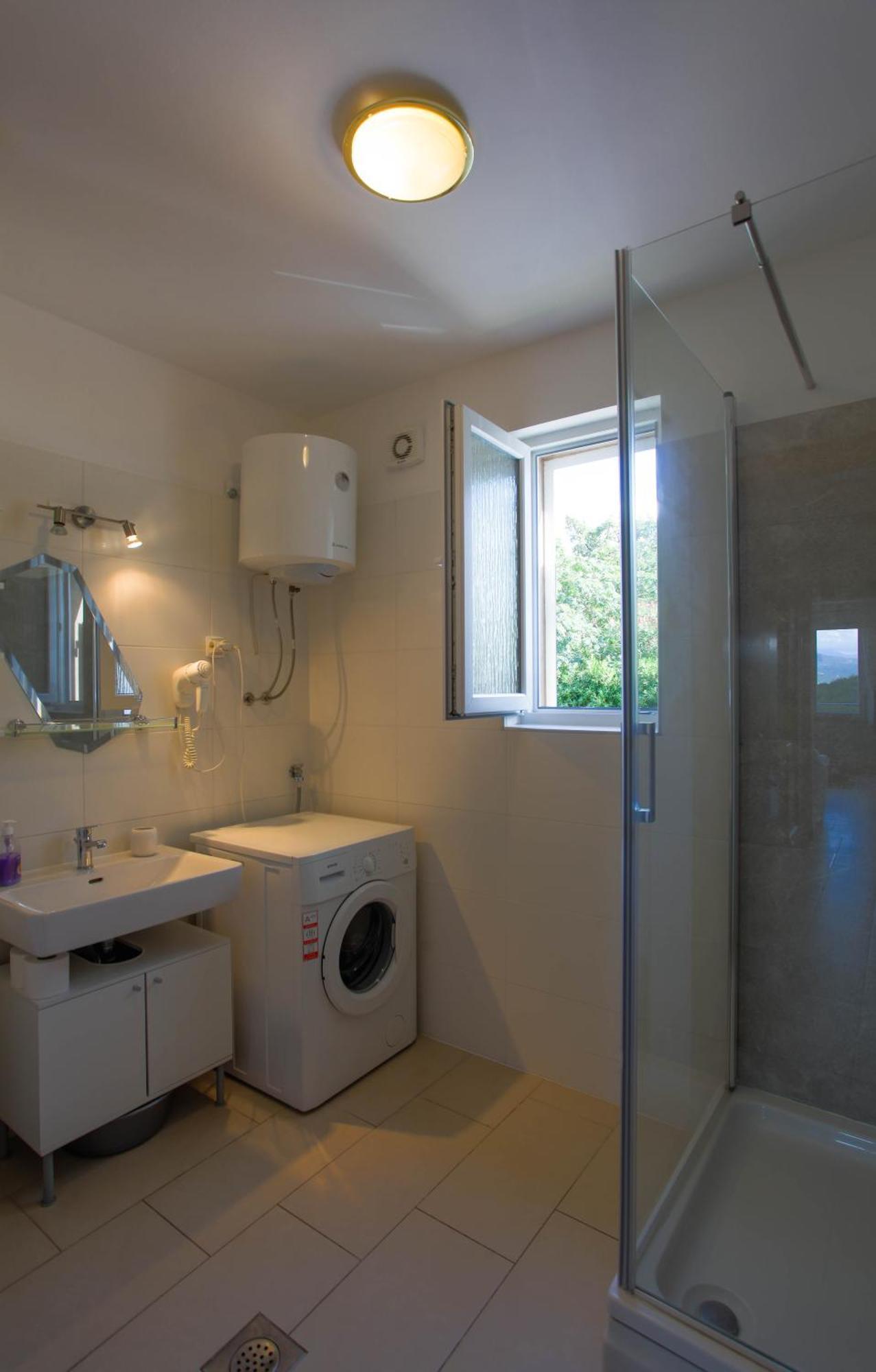 שילו Apartman Kimi מראה חיצוני תמונה